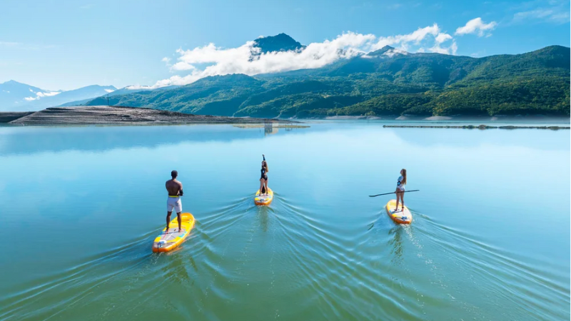 AQUA MARINA GO TURBO S MOTOREM NA VODE LIDI